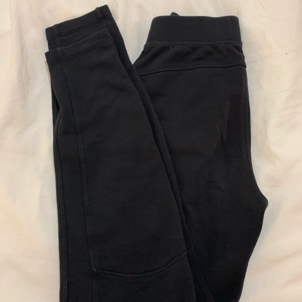 Lululemon black straight leg pants